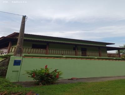 Sobrado para Temporada, em Ubatuba, bairro Lagoinha, 3 dormitrios, 1 banheiro, 1 sute, 2 vagas